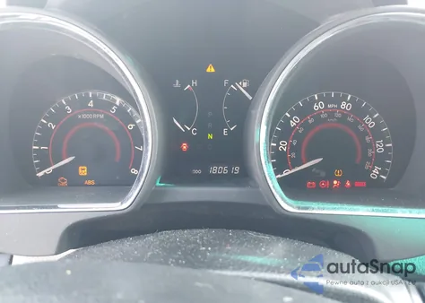 2010 Toyota Highlander Limited V6 from USA, damaged, VIN 5TDDK3EH7AS011975